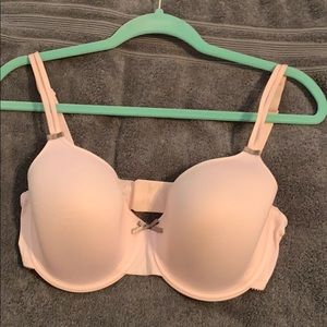 Chantelle Bra 32DDDD